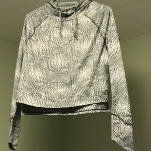 NORTH FACE Cropped Hoodie!